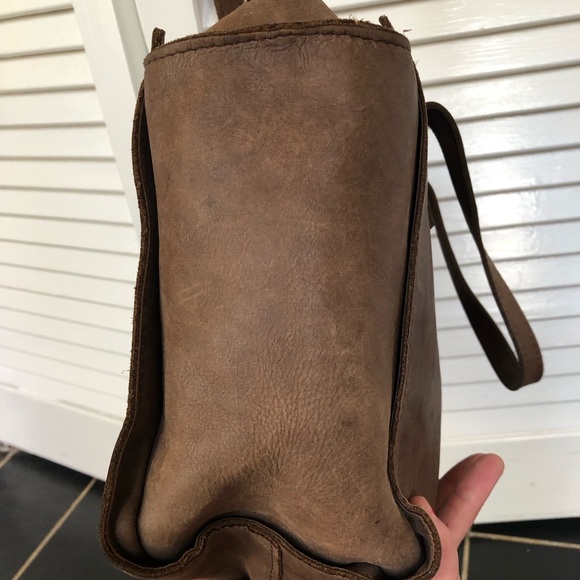 fashionable local and global distressed leather purse - Picture 3 of 10